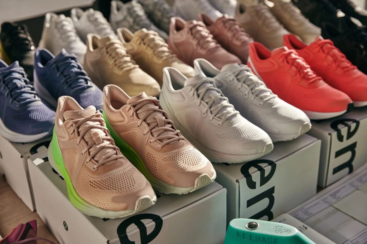 Lululemon shoes pallet wholesale