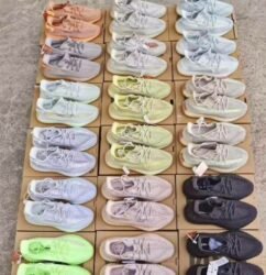 Yeezy Sneakers Pallets Wholesale